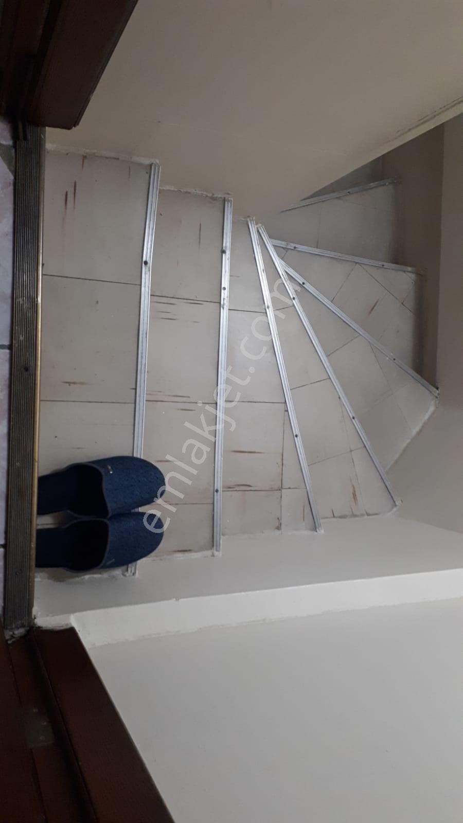 Metroya Yürüme Mesafesinde Köşe Tribleks Cadde Üzeri Refika Aksoy Okuluna Yakın - Görsel 20