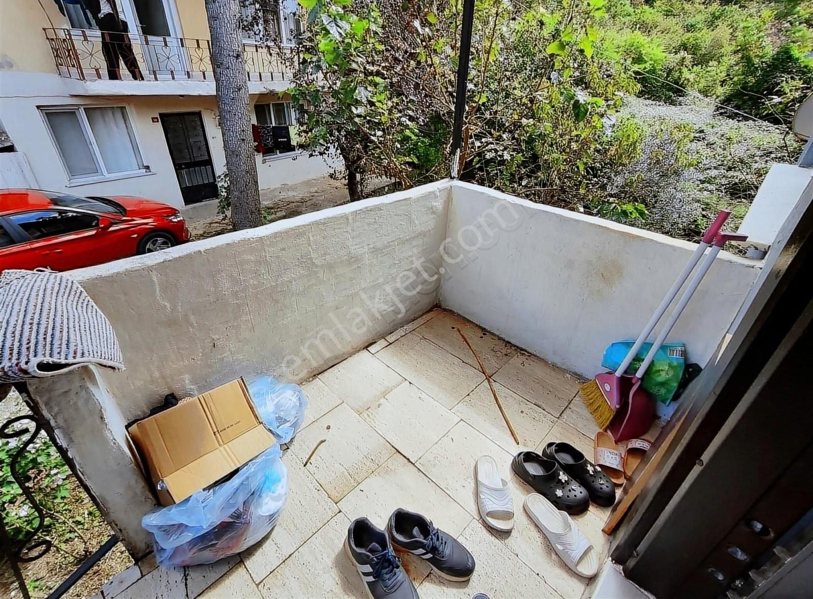 Beykoz Türk-alman Üni'ye Yakın Full Eşyalı Geniş Odalar 2+1 - Görsel 3