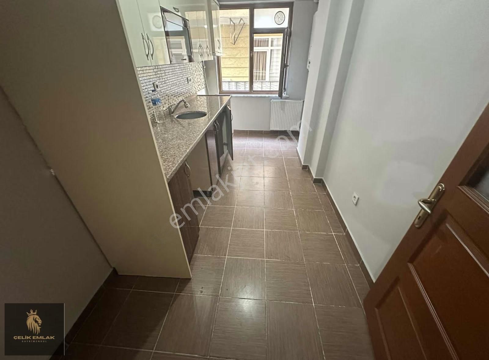 Cadde Üzeri Asansörlü, Ebeveyn Banyolu 100m2 Kiralık 3+1 - Görsel 10