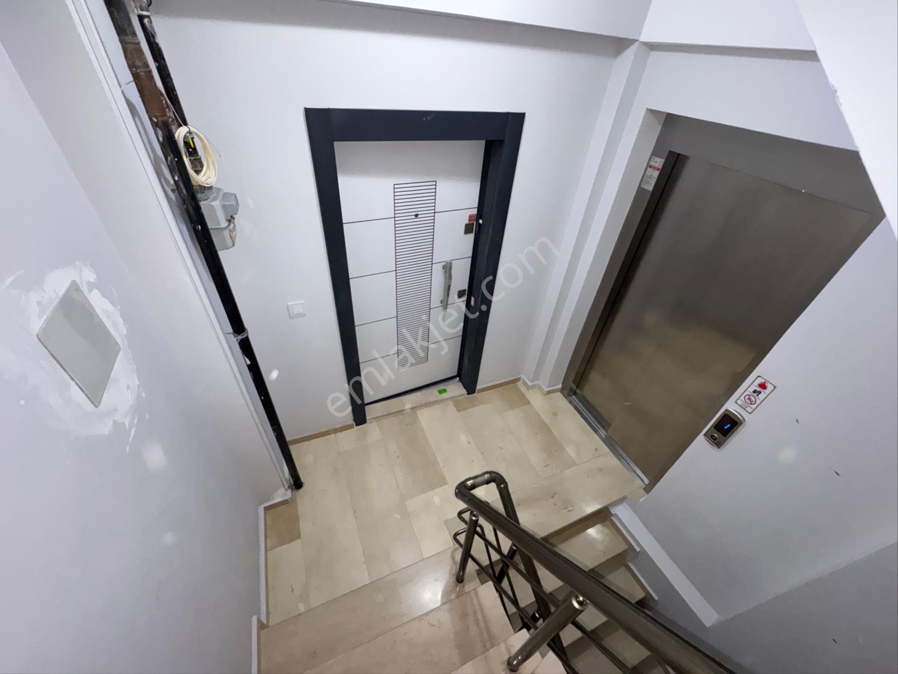 Zafer Yapıdan Satılık Ortakat Daire 1.kat 3+1 130m2 Ebeveyn Banyolu İstanbul Sultangazi Cebeci Mahde - Görsel 30