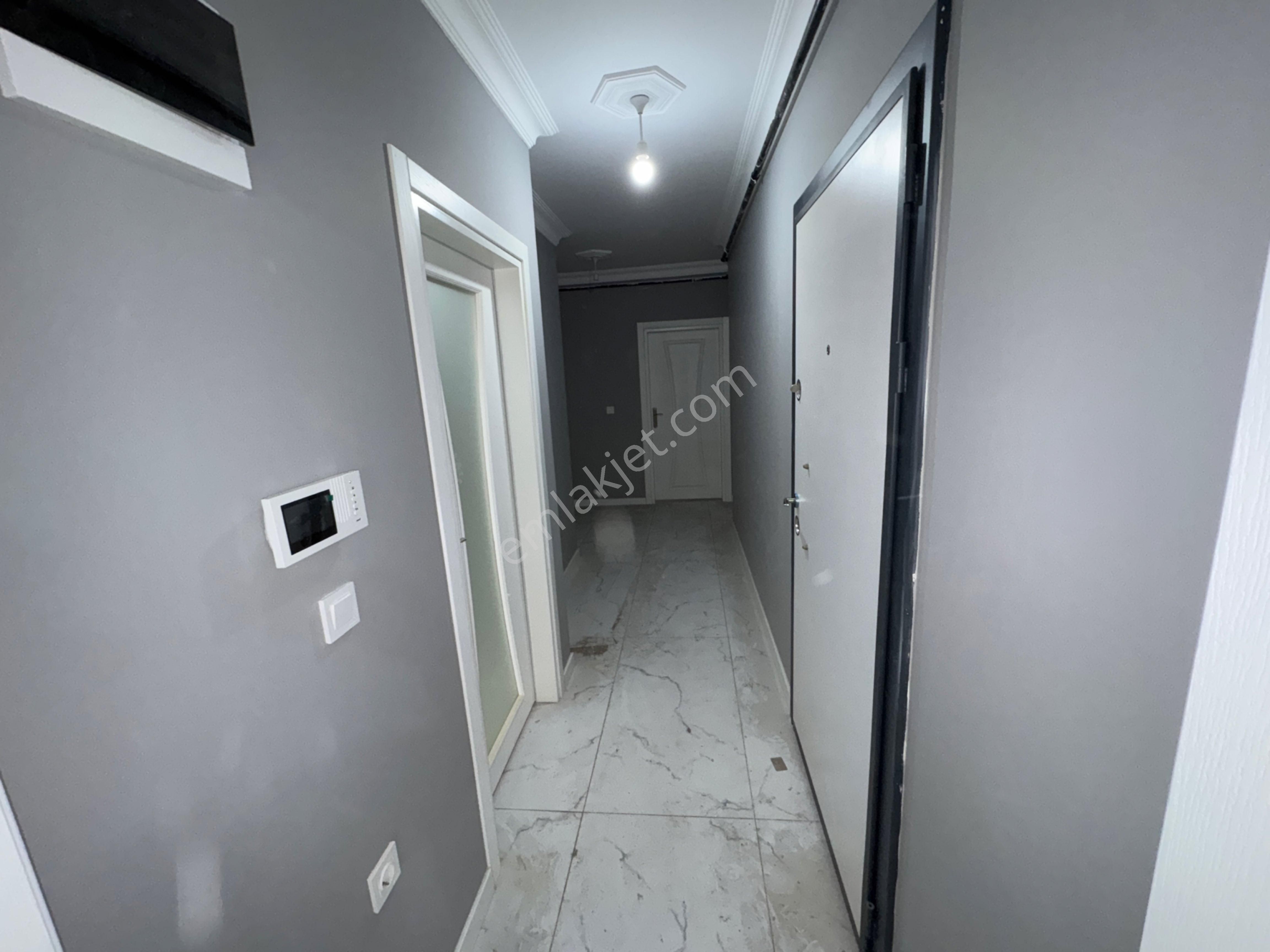Zafer Yapıdan Satılık Ortakat Daire 1.kat 3+1 130m2 Ebeveyn Banyolu İstanbul Sultangazi Cebeci Mahde - Görsel 26