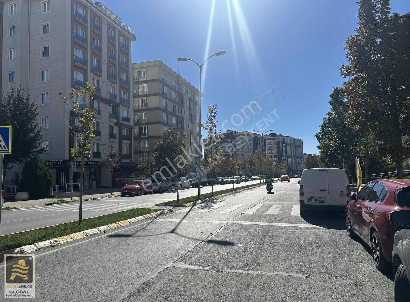 Beylikdüzü Adnan Kahveci Cadde Üzeri 3+1 Kiralık Daire