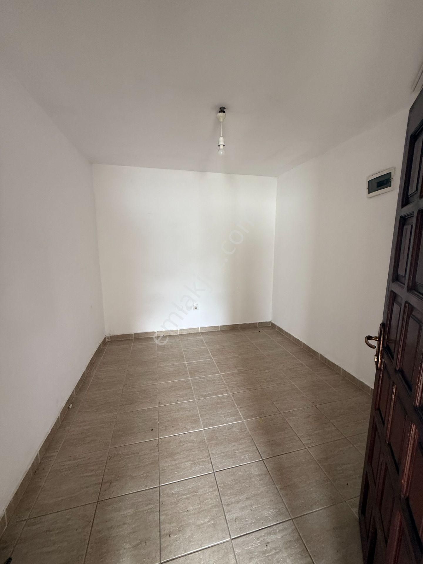 Bodrum Turgutreis Merkezde Kiralık 1+1 Daire - Görsel 5