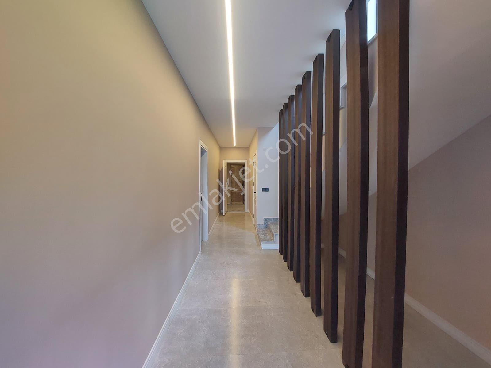 Karaova'da Bağımsız 5+2 Özel Havuzlu Lüks Satılık Villa - Görsel 30