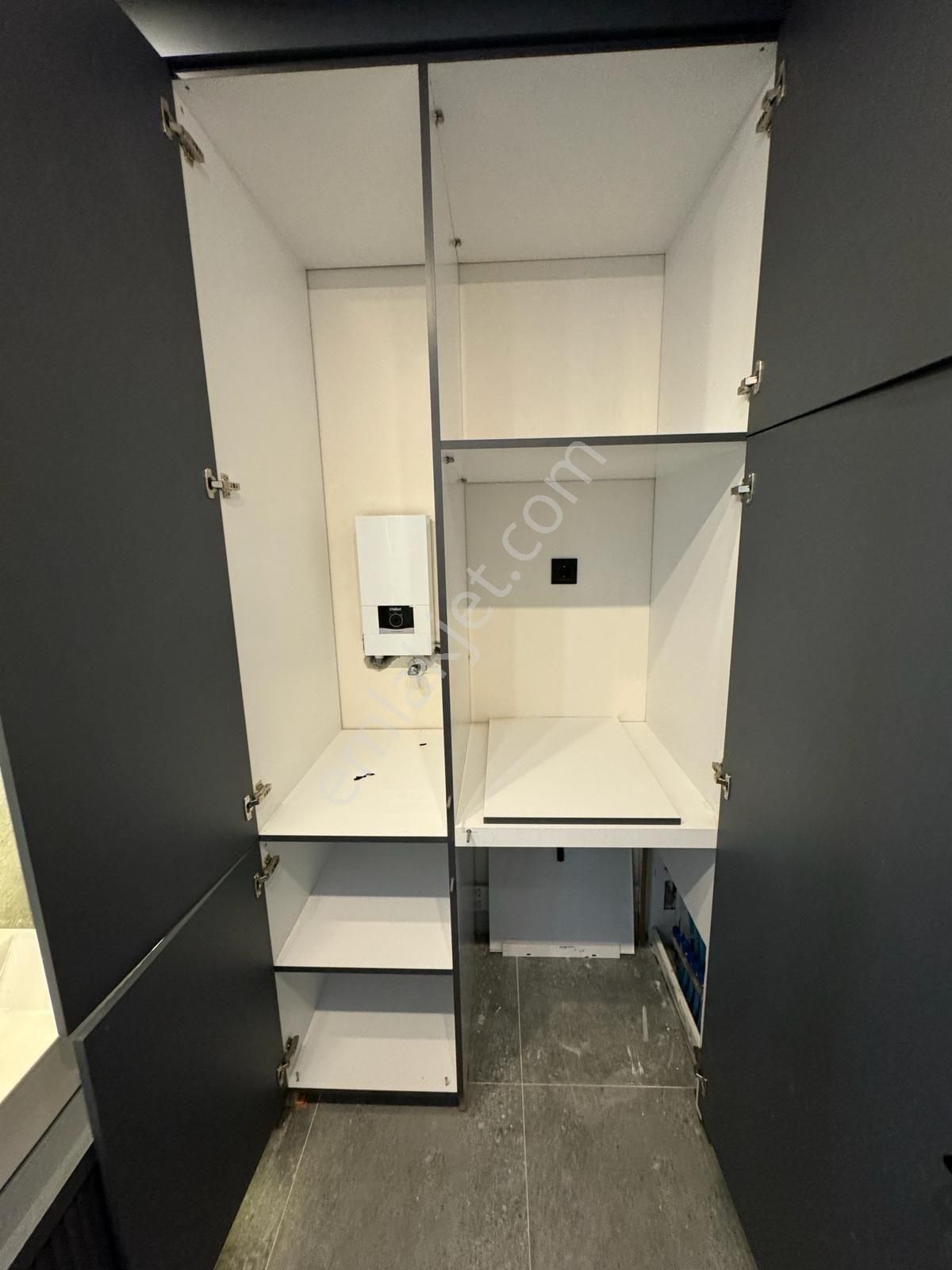 Kuşadası Kadınlardenizi Mahallesinde Köşe Konum Özel Havuzlu Sıfır Lüx 5+1 Triplex Villa - Görsel 14