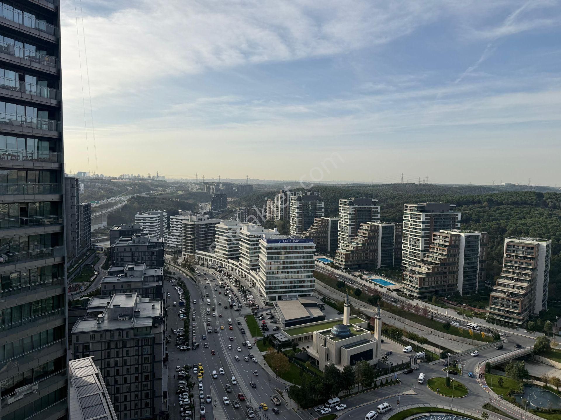 Kiralık Ofis Skyland'te Balkonlu Prestijli Remax Astyle - Görsel 35