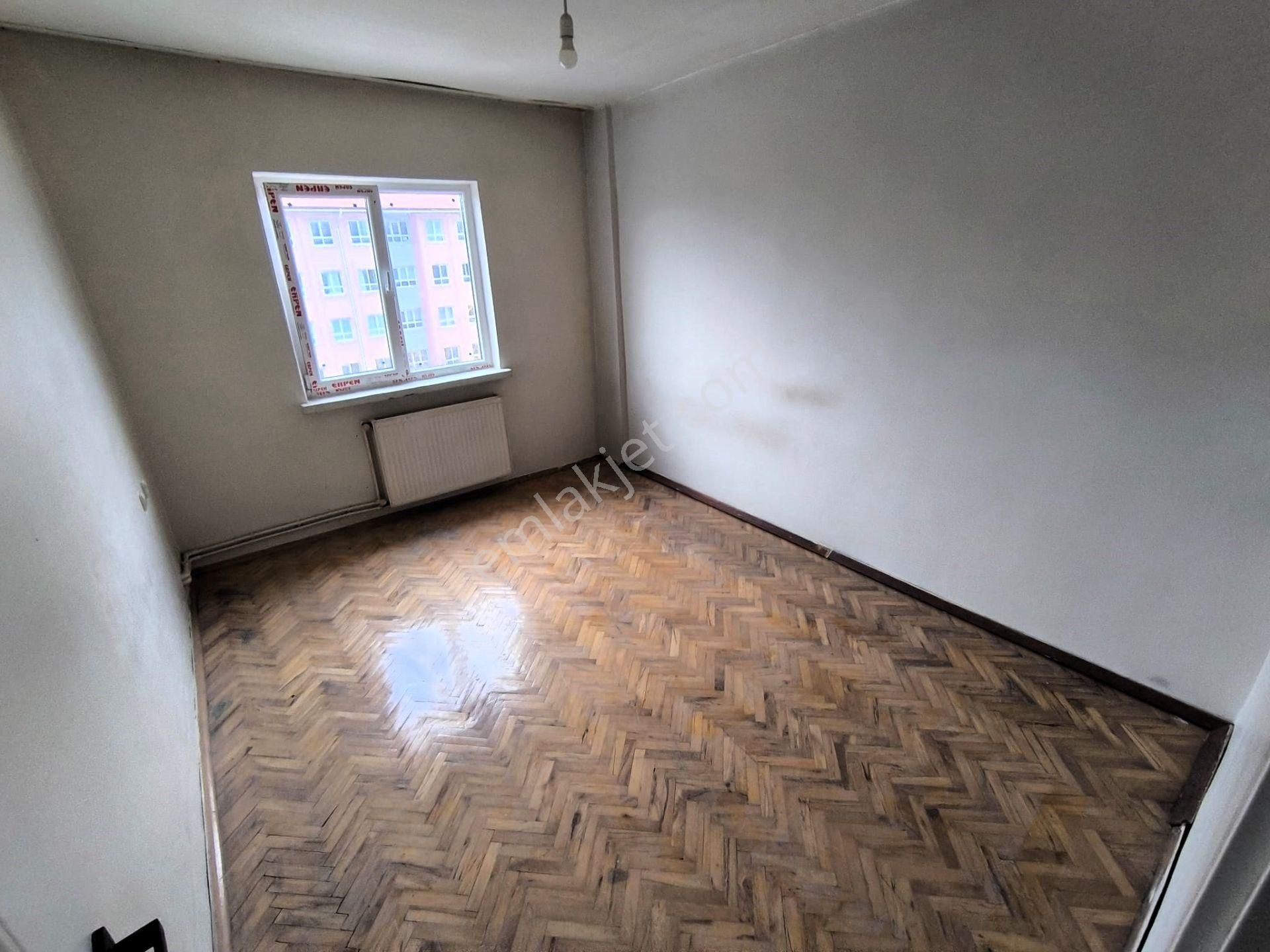 Örnek Emlak'tan Osmanlı Mahallesi Yapılı 3+1 Kiralık Daire - Görsel 11
