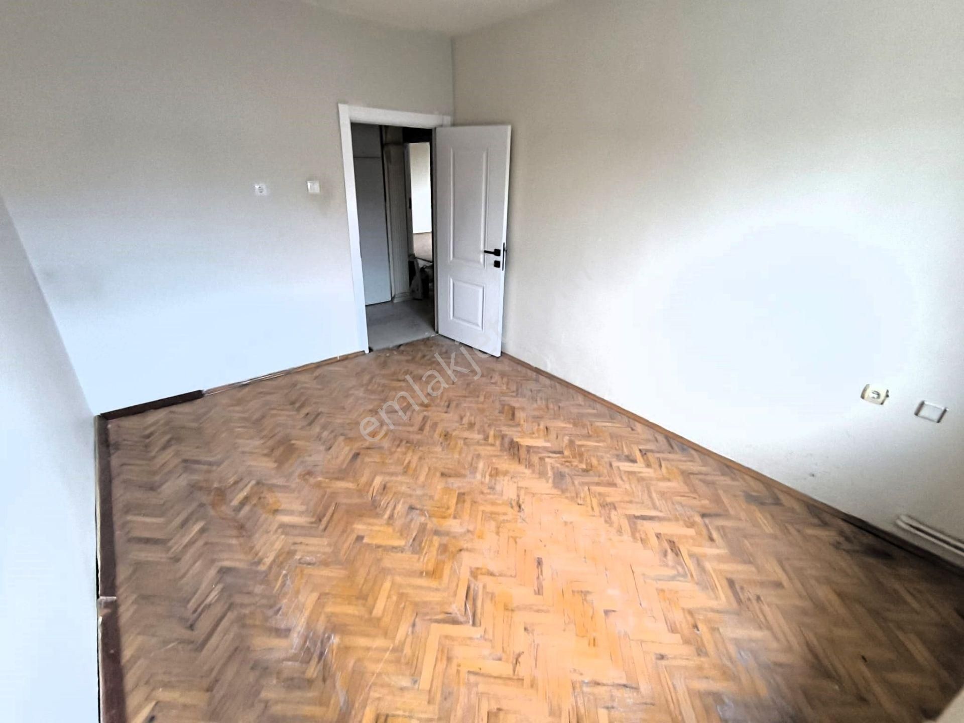 Örnek Emlak'tan Osmanlı Mahallesi Yapılı 3+1 Kiralık Daire - Görsel 13