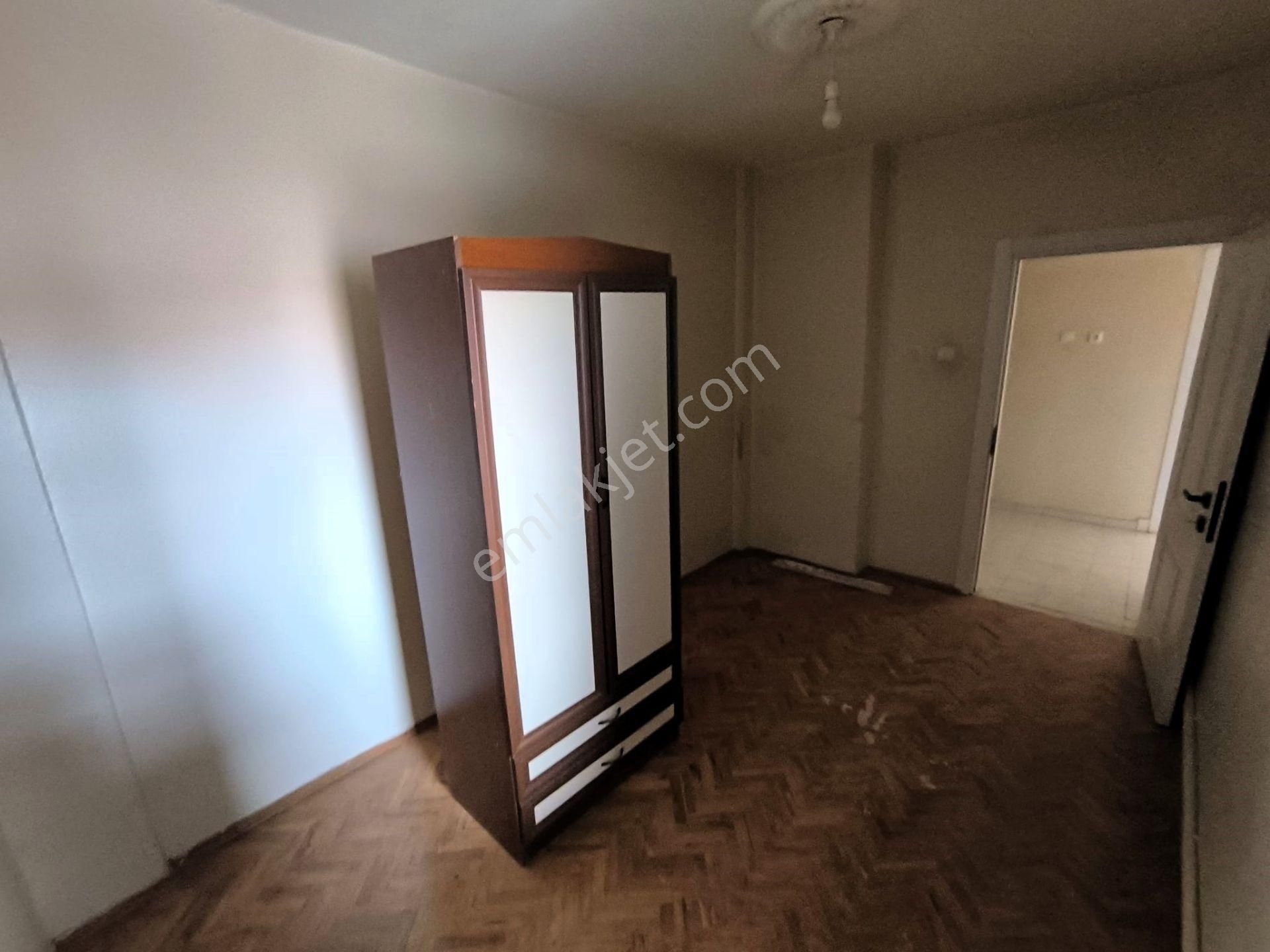 Örnek Emlak'tan Osmanlı Mahallesi Yapılı 3+1 Kiralık Daire - Görsel 16