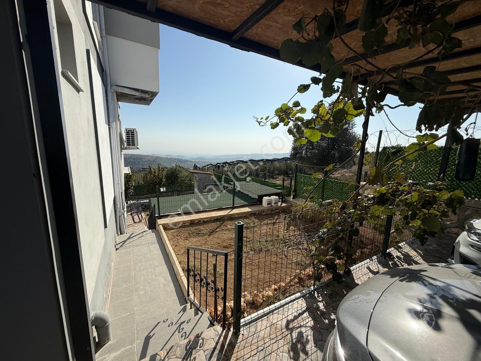 Remax Toros'tan Darısekisi'nde Lüks Tripleks 5+1 Eşyalı Villa - Görsel 27