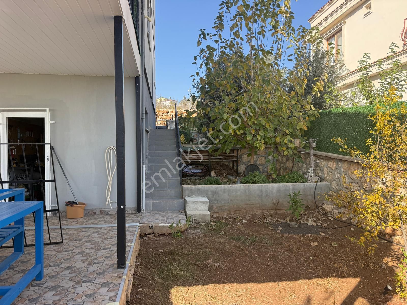 Remax Toros'tan Darısekisi'nde Lüks Tripleks 5+1 Eşyalı Villa - Görsel 26