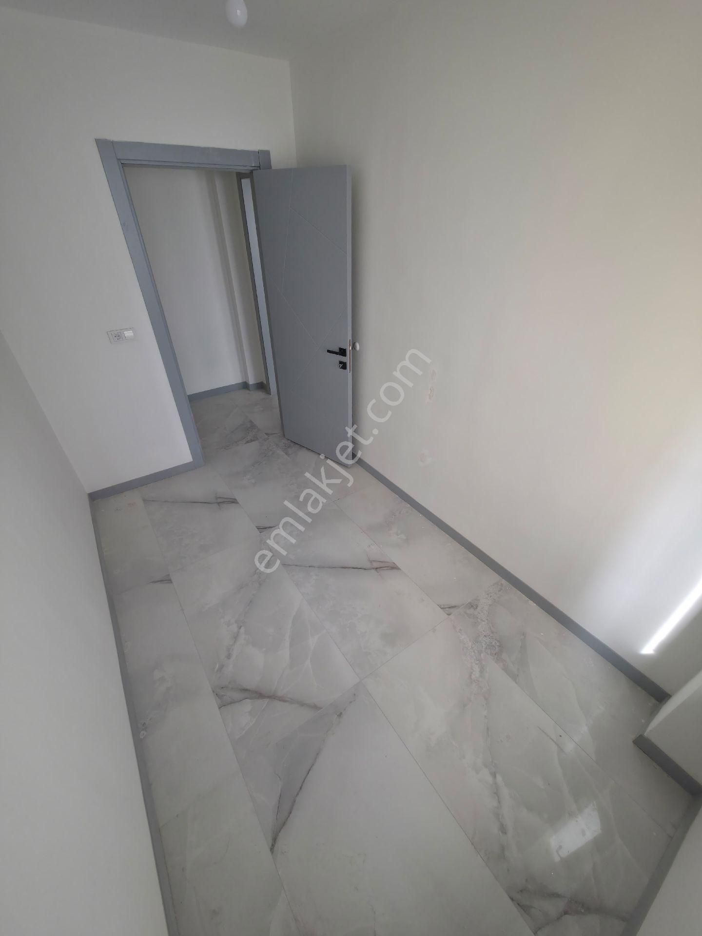 Bsm'den Akkonak Ta Şık Suit Apart - Görsel 4