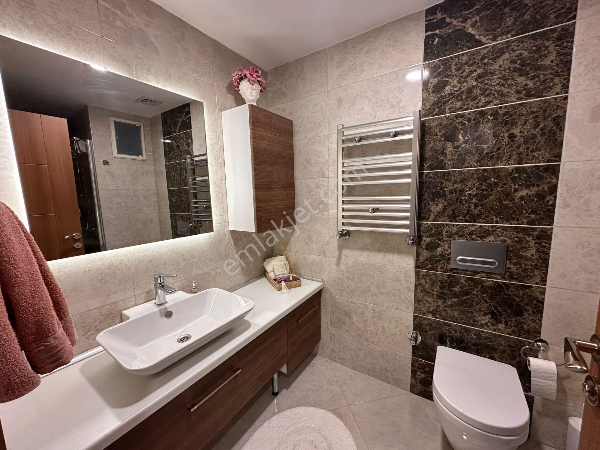 Flora'da Çift Cephe 3+1 Satılık Daire - Görsel 24