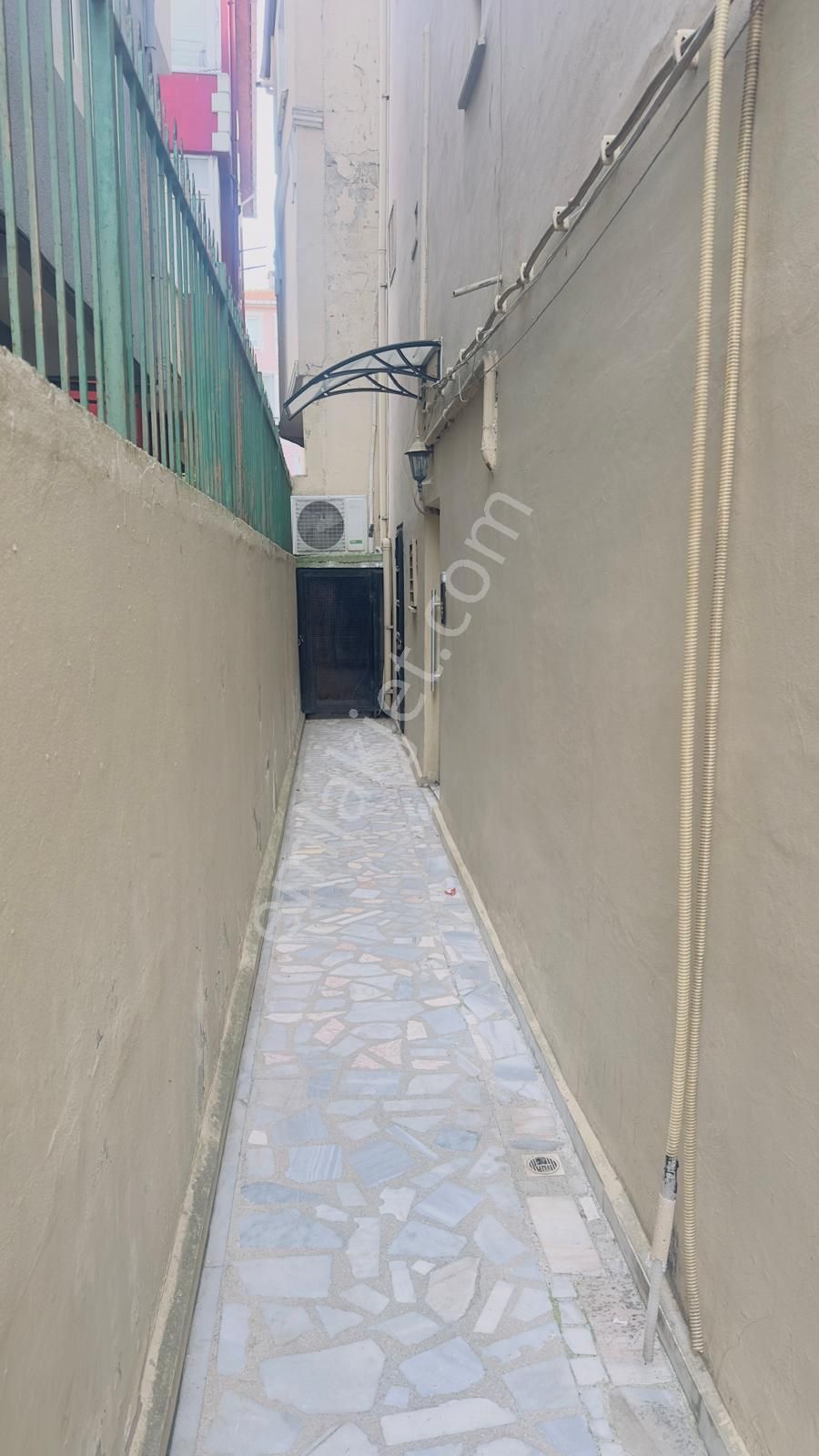 Çengelköy Rasathane 'de Deniz Manzaralı 2+1 Kiralık Daire - Görsel 23