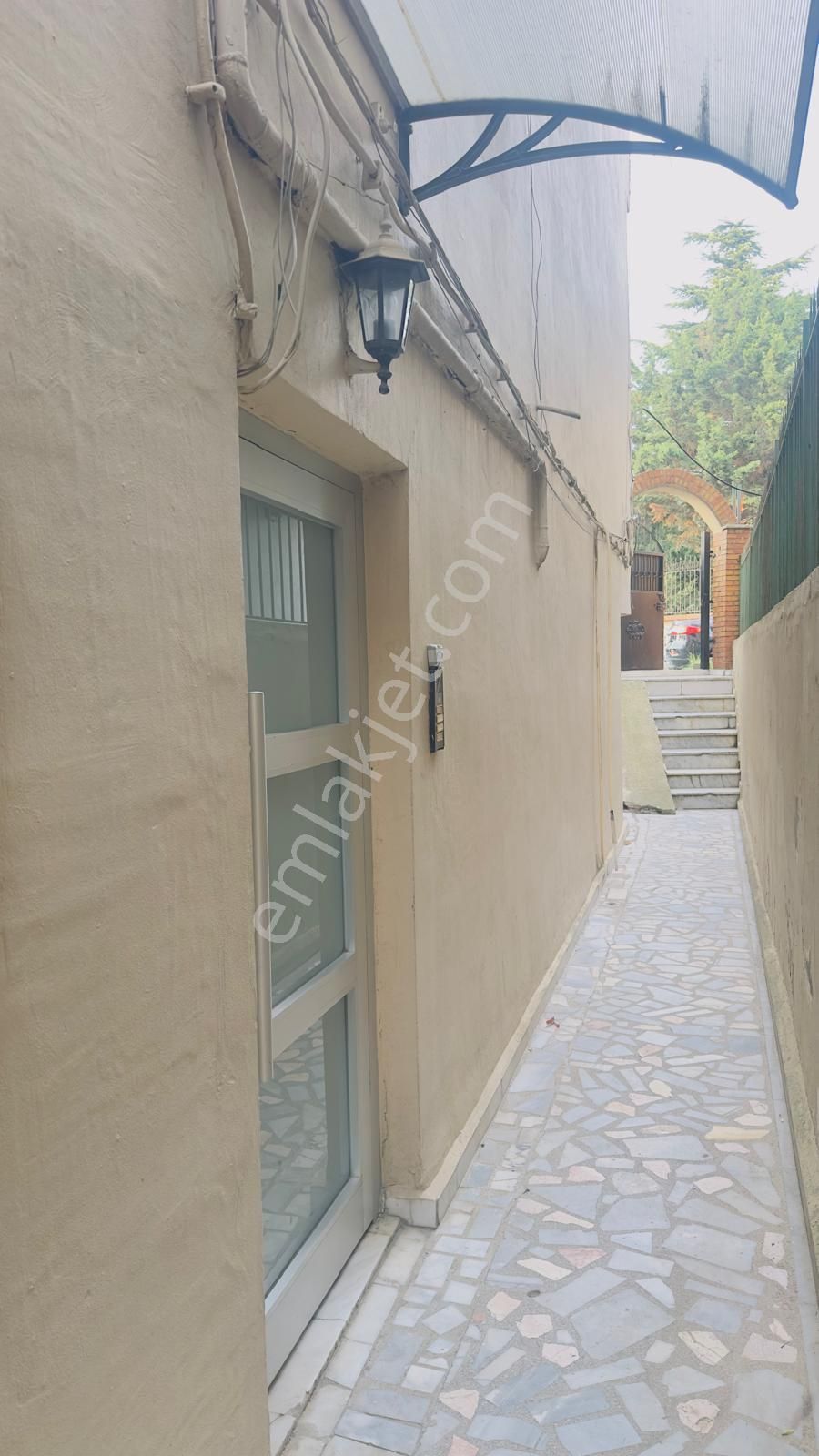 Çengelköy Rasathane 'de Deniz Manzaralı 2+1 Kiralık Daire - Görsel 22