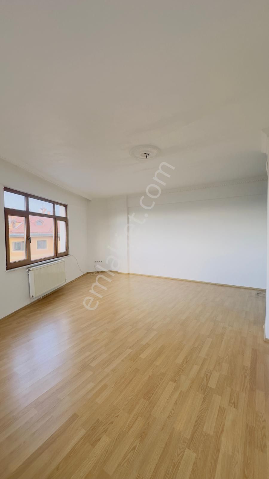 Çengelköy Rasathane 'de Deniz Manzaralı 2+1 Kiralık Daire - Görsel 5