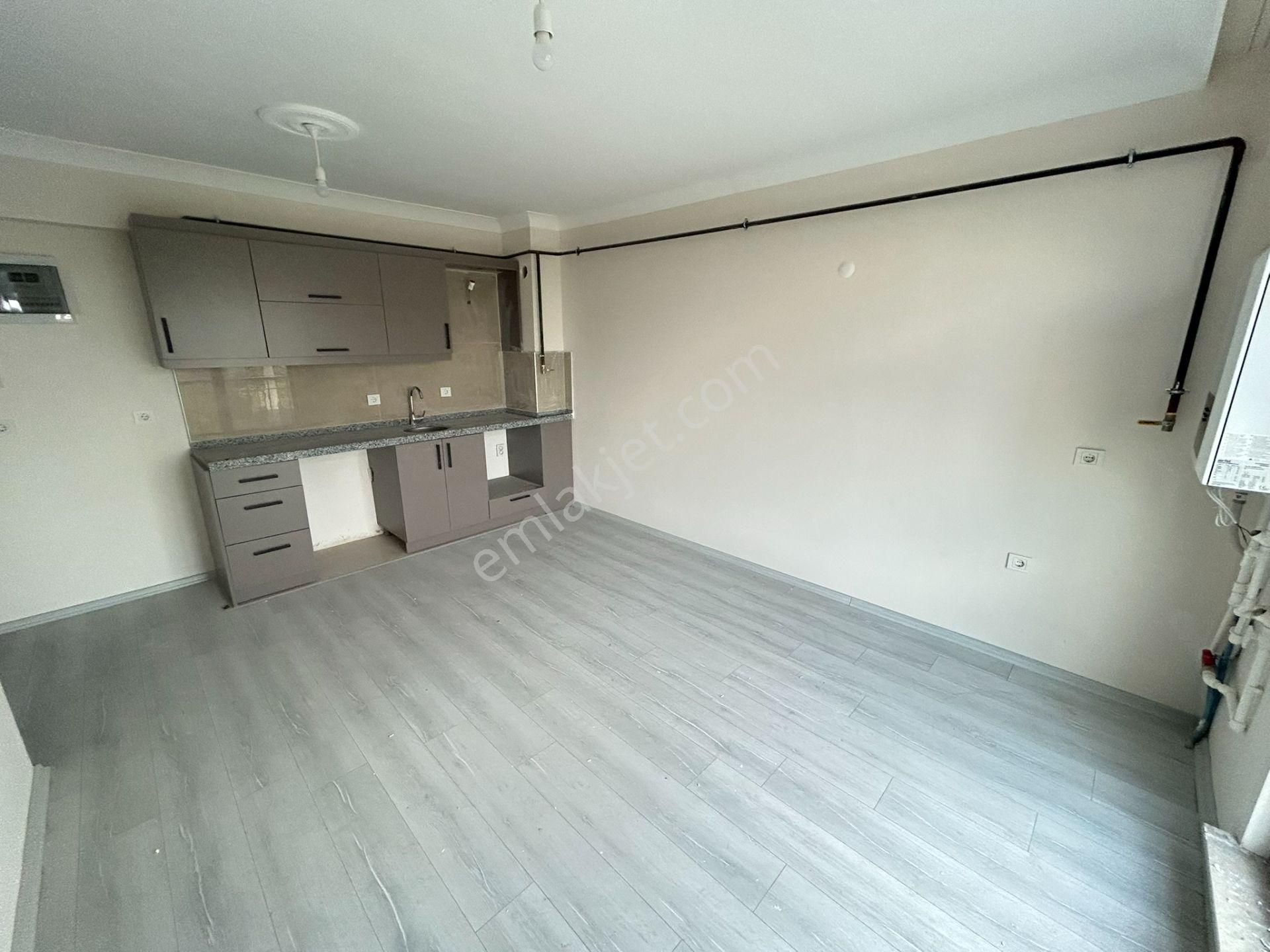 Cihan Emlak - Kiralık - Üniversite, Hastane Ve Hava Üssü Yakını - Görsel 7