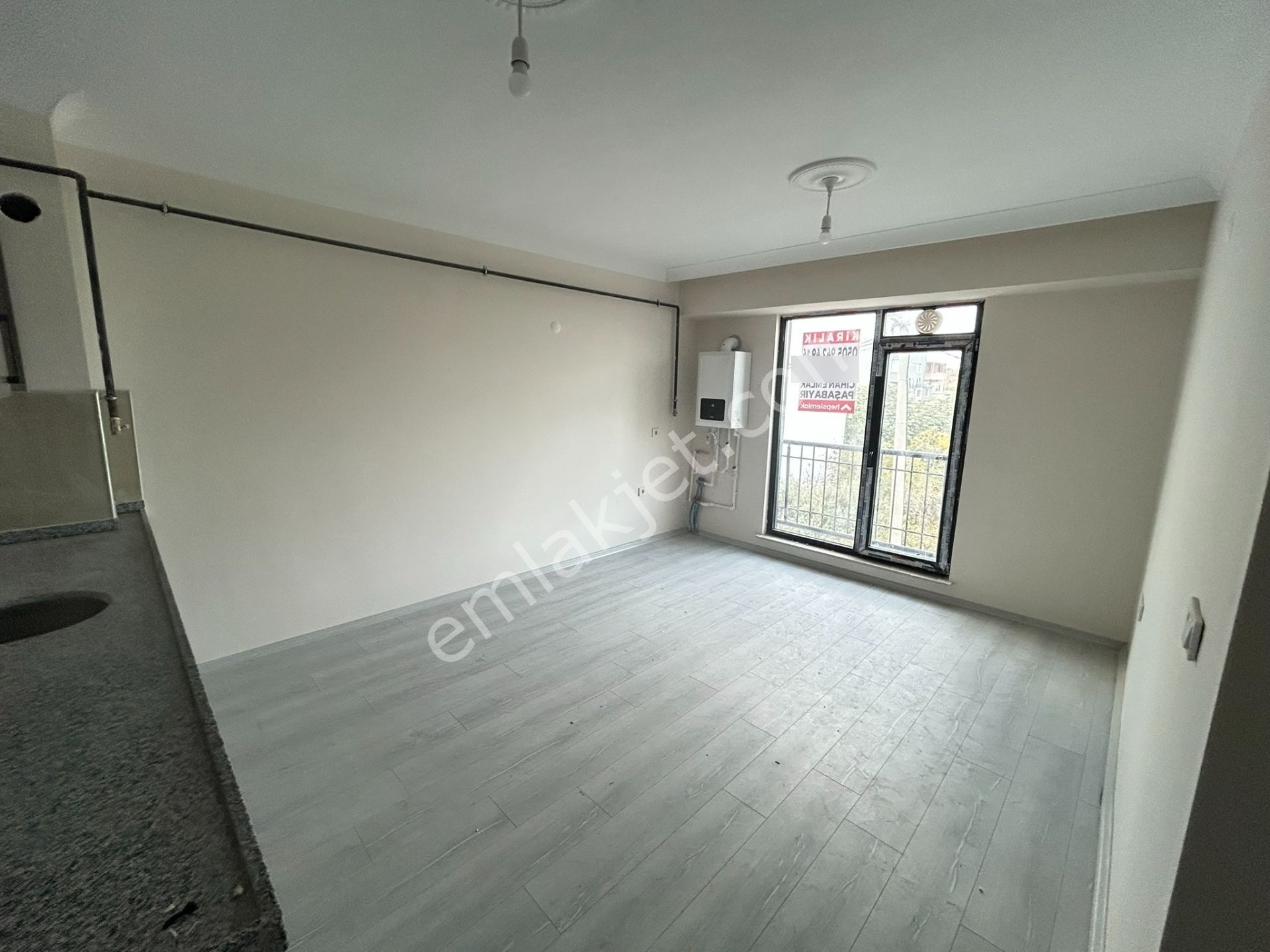 Cihan Emlak - Kiralık - Üniversite, Hastane Ve Hava Üssü Yakını - Görsel 2