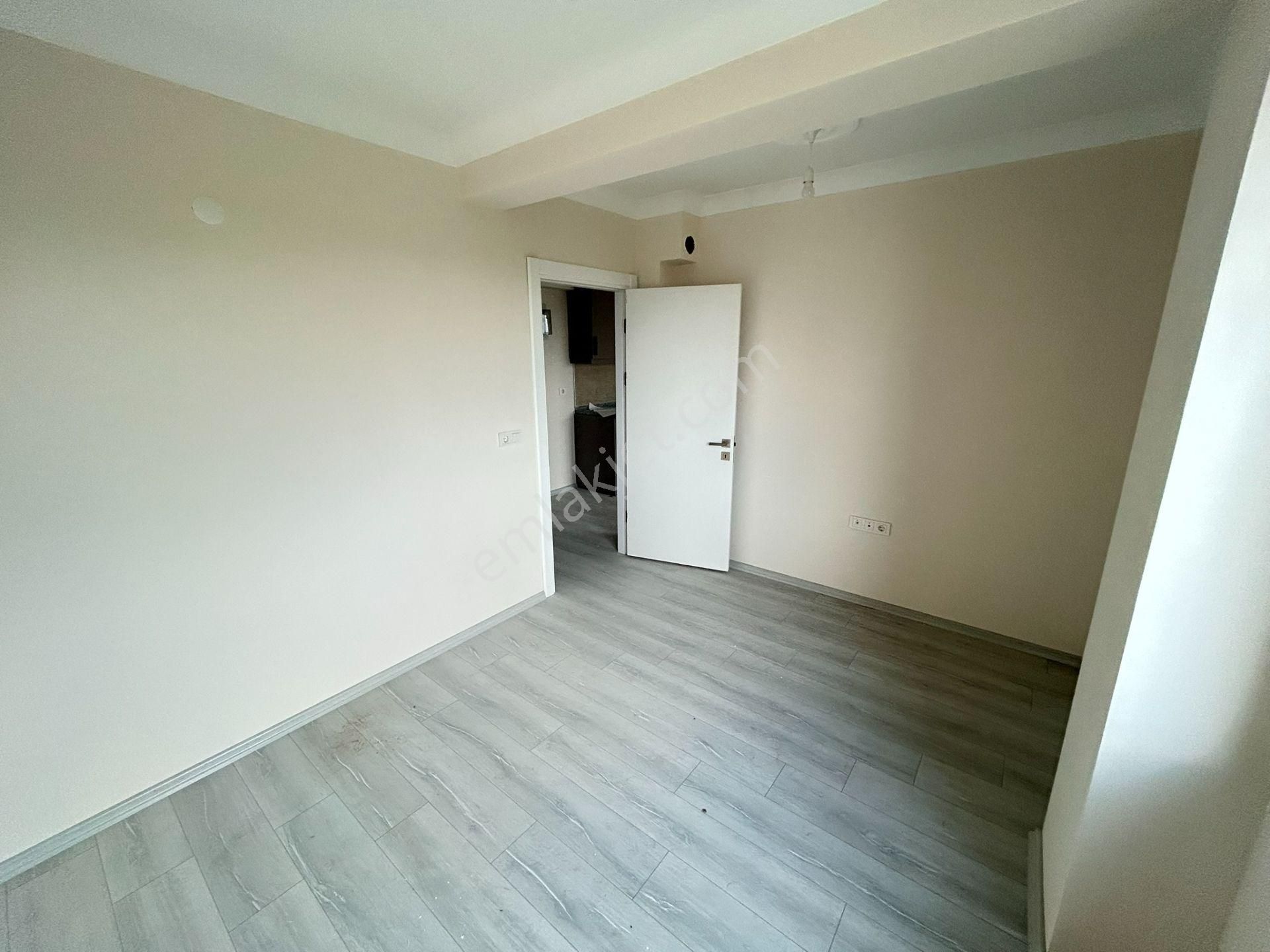 Cihan Emlak - Kiralık - Üniversite, Hastane Ve Hava Üssü Yakını - Görsel 13