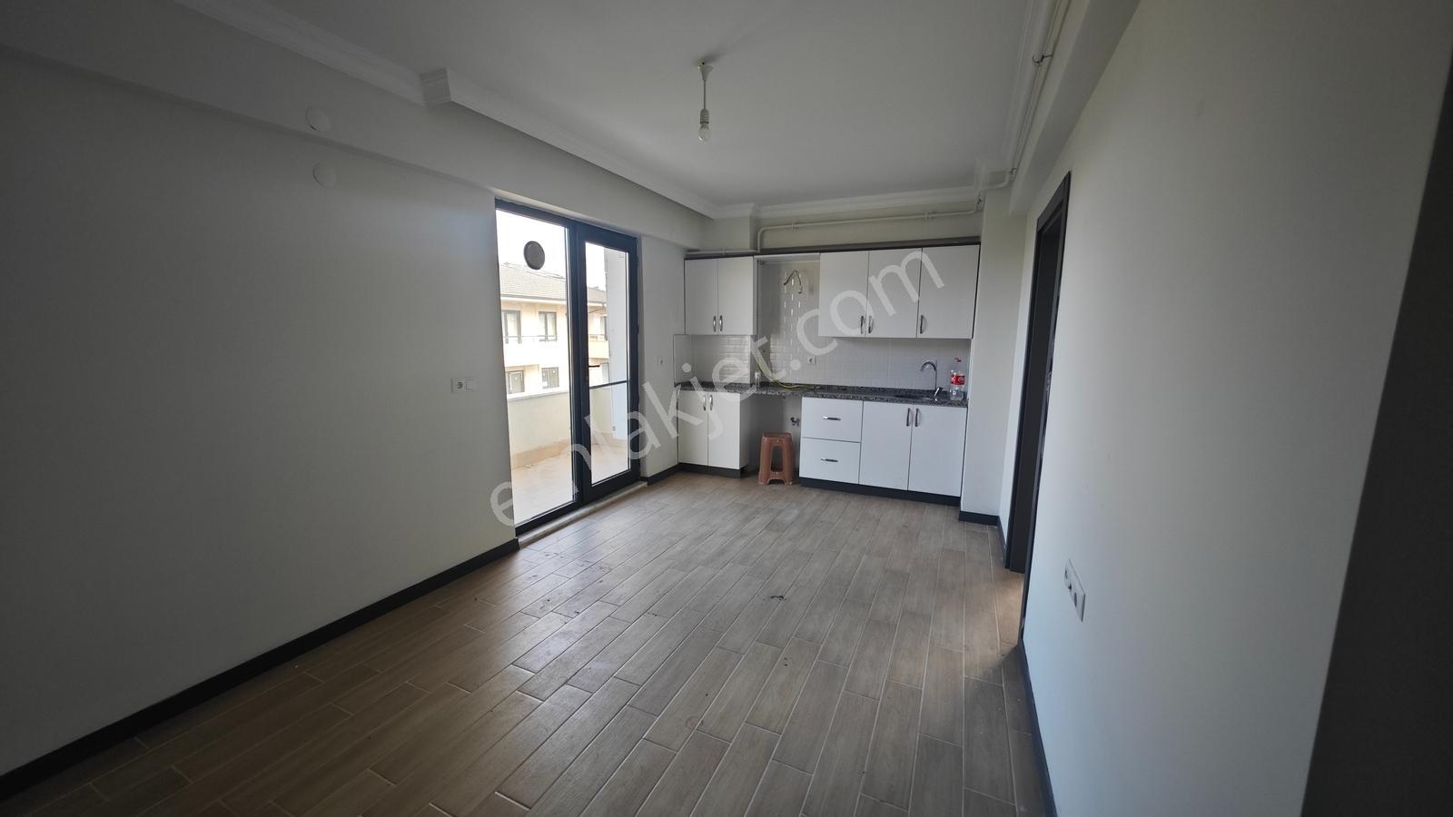 Aydın Emlak'tan Kiralık 1+1 Daire 3.kat Yeni Mah.akyazı - Görsel 8