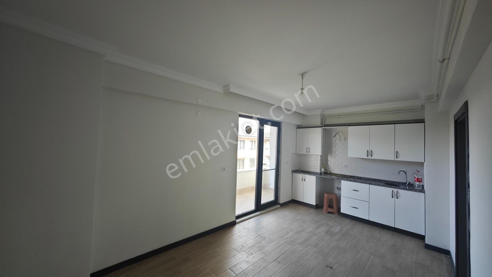 Aydın Emlak'tan Kiralık 1+1 Daire 3.kat Yeni Mah.akyazı - Görsel 22