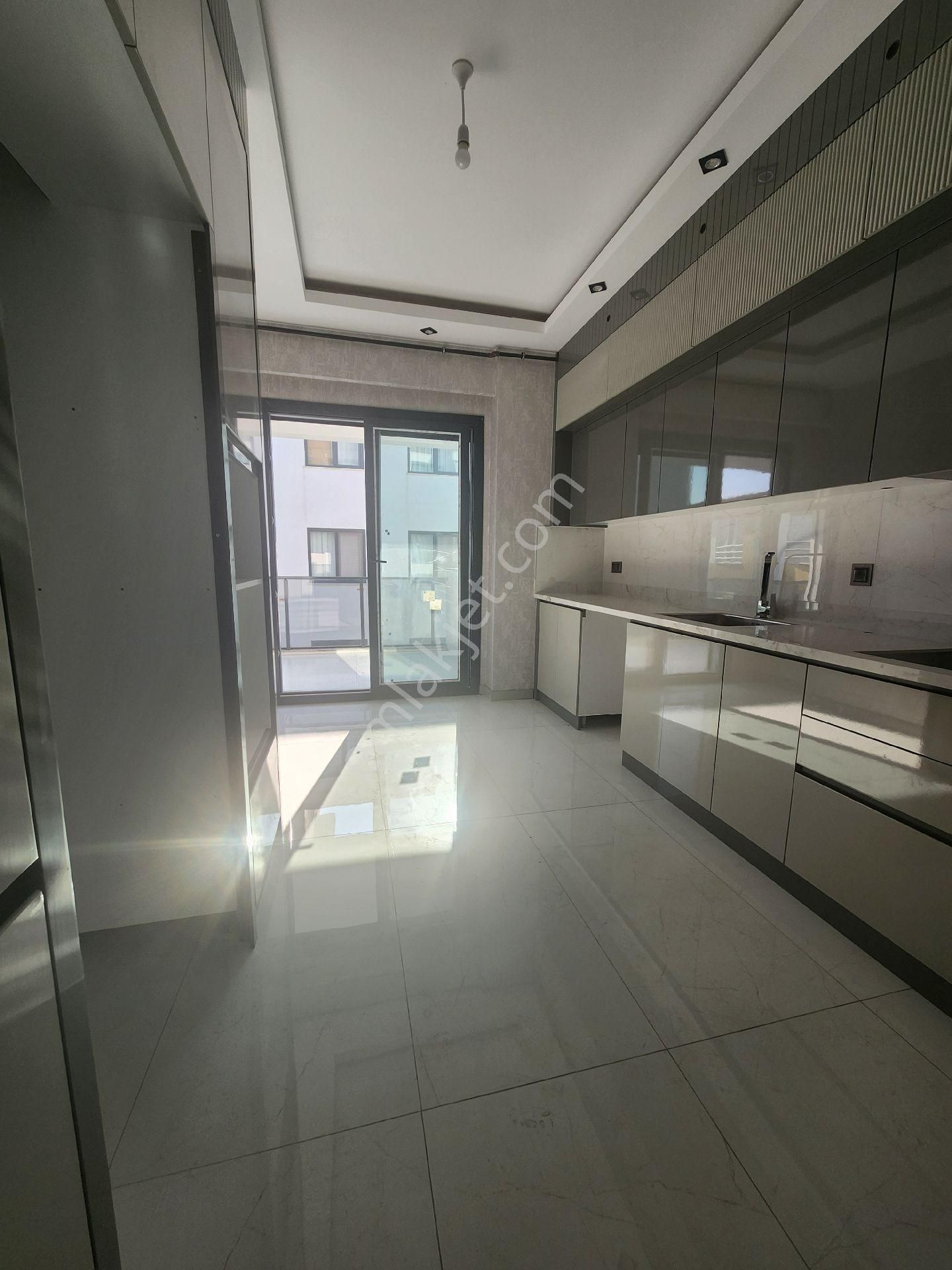 Şemiklerde Satılık Sıfır Ultra Lüks 2+1 Daireler