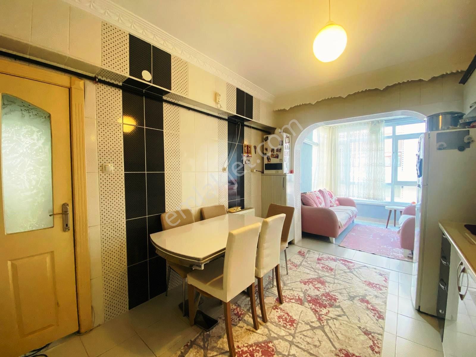 İmir Emlak'tan Güney Cephe 1.kat Ön Cephe Ebeveyn Banyolu Yapılı - Görsel 10