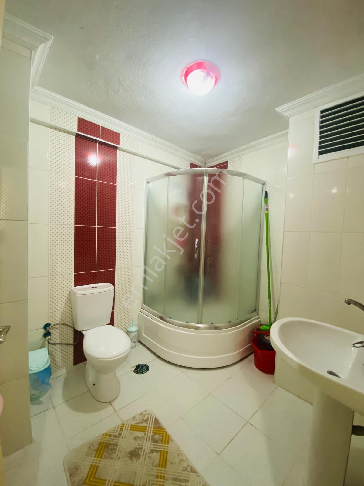 İmir Emlak'tan Güney Cephe 1.kat Ön Cephe Ebeveyn Banyolu Yapılı - Görsel 28