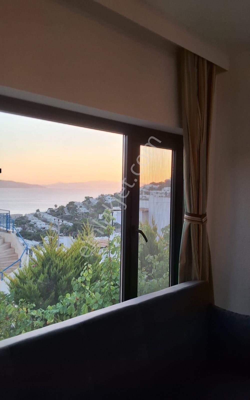 Bonema'dan Akyarlarda Prestijli Sitede Deniz Manzaralı 2+1 - Görsel 26