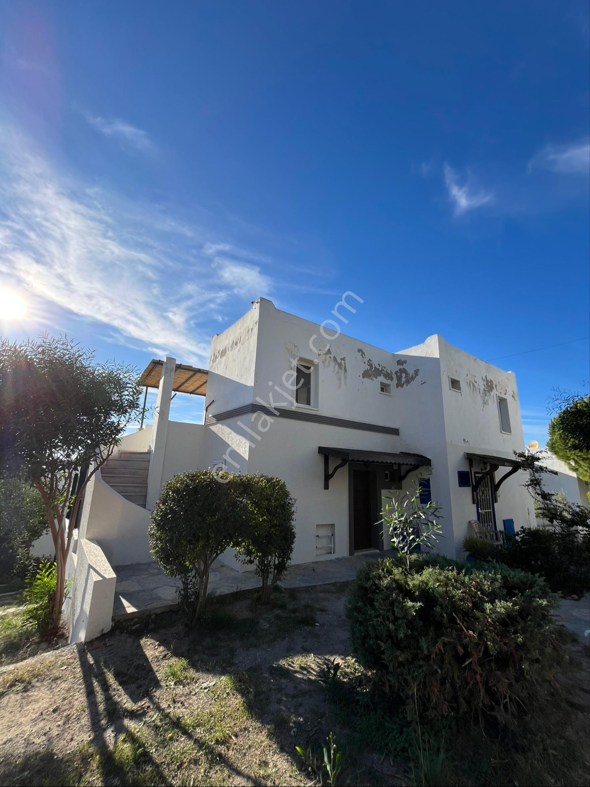 Bonema'dan Akyarlarda Prestijli Sitede Deniz Manzaralı 2+1