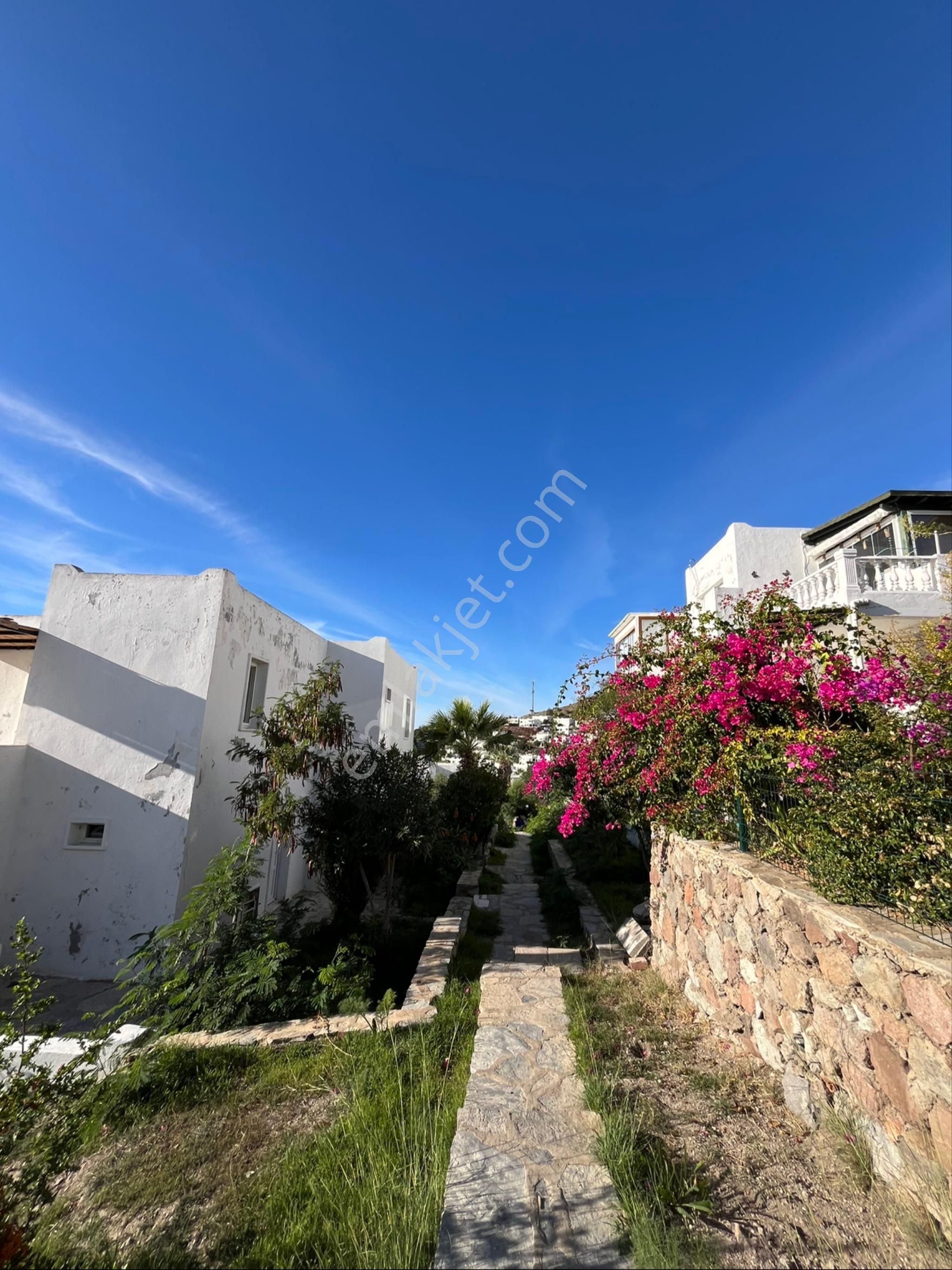 Bonema'dan Akyarlarda Prestijli Sitede Deniz Manzaralı 2+1 - Görsel 12