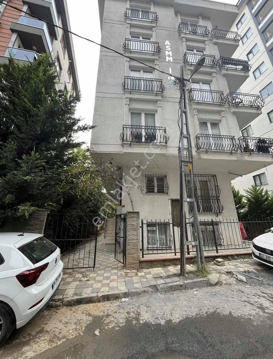 Cumhuriyet Mahallesinde 2+1 Amerikan Mutfak Ters Dublex