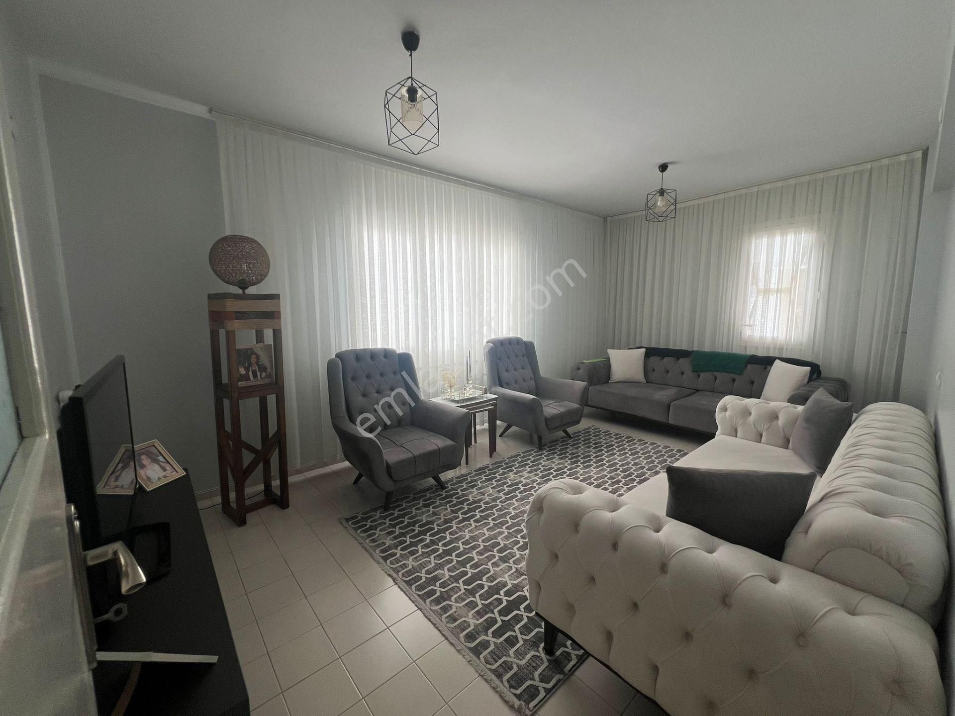 Acil Buca İşçievleri Yiğitler Mahde 2+1 95m2 Ayrı Mutfak Arakat Ferah Daire - Görsel 5