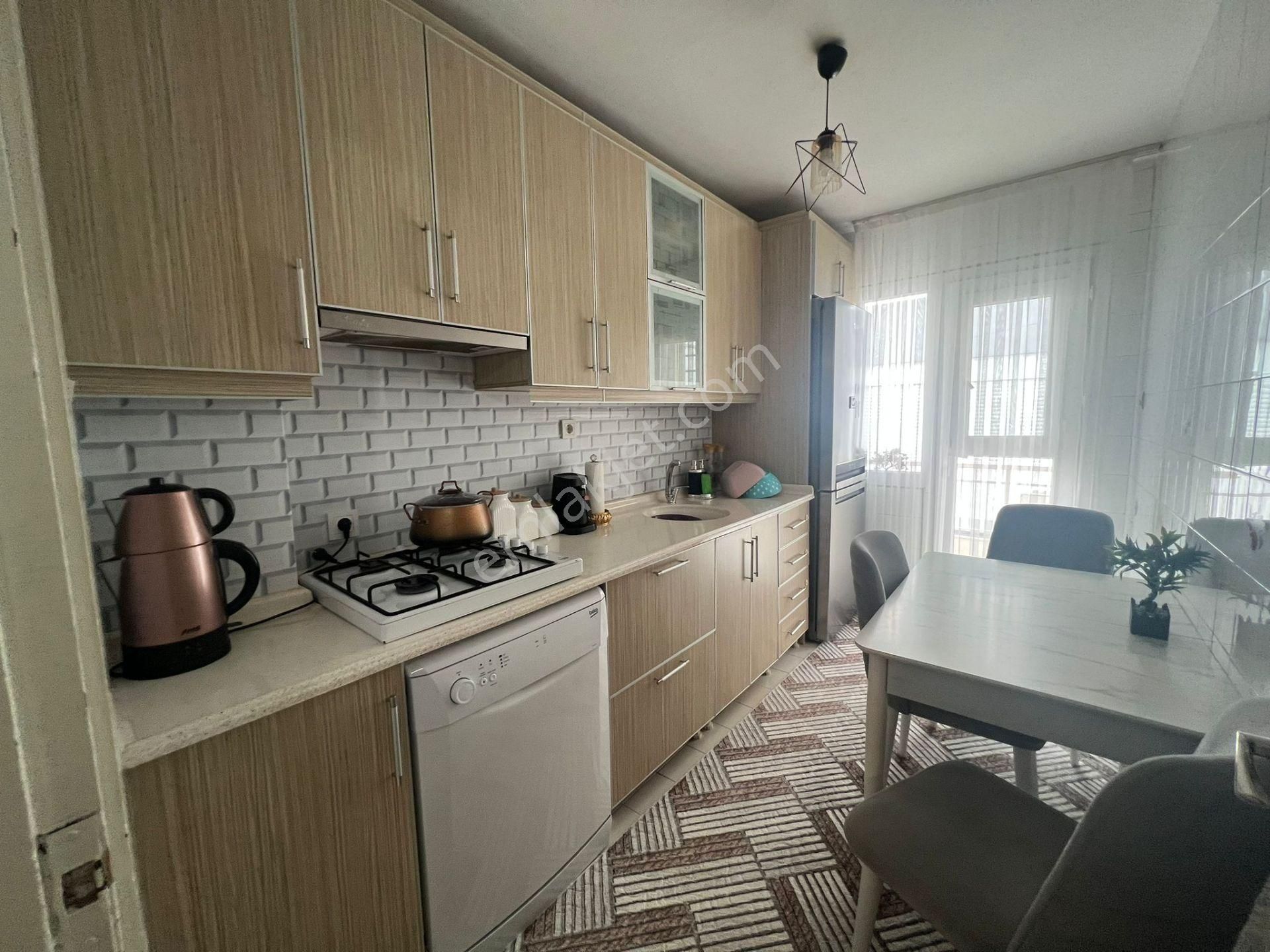 Acil Buca İşçievleri Yiğitler Mahde 2+1 95m2 Ayrı Mutfak Arakat Ferah Daire - Görsel 13