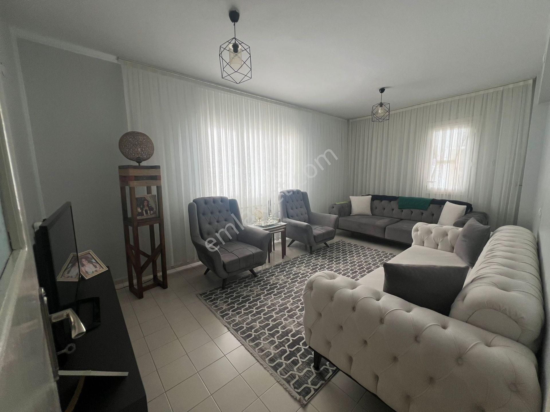 Acil Buca İşçievleri Yiğitler Mahde 2+1 95m2 Ayrı Mutfak Arakat Ferah Daire - Görsel 3