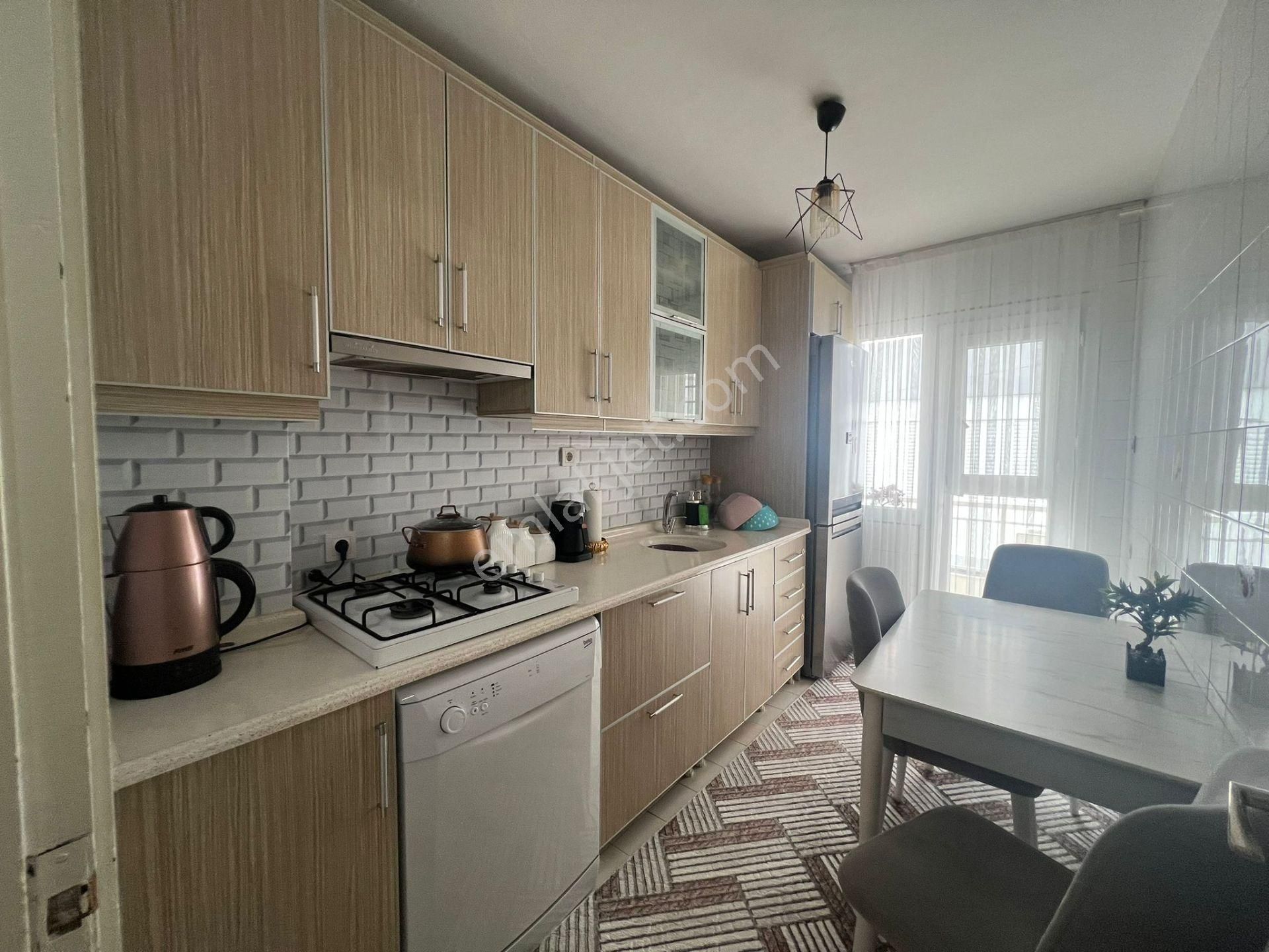 Acil Buca İşçievleri Yiğitler Mahde 2+1 95m2 Ayrı Mutfak Arakat Ferah Daire - Görsel 12