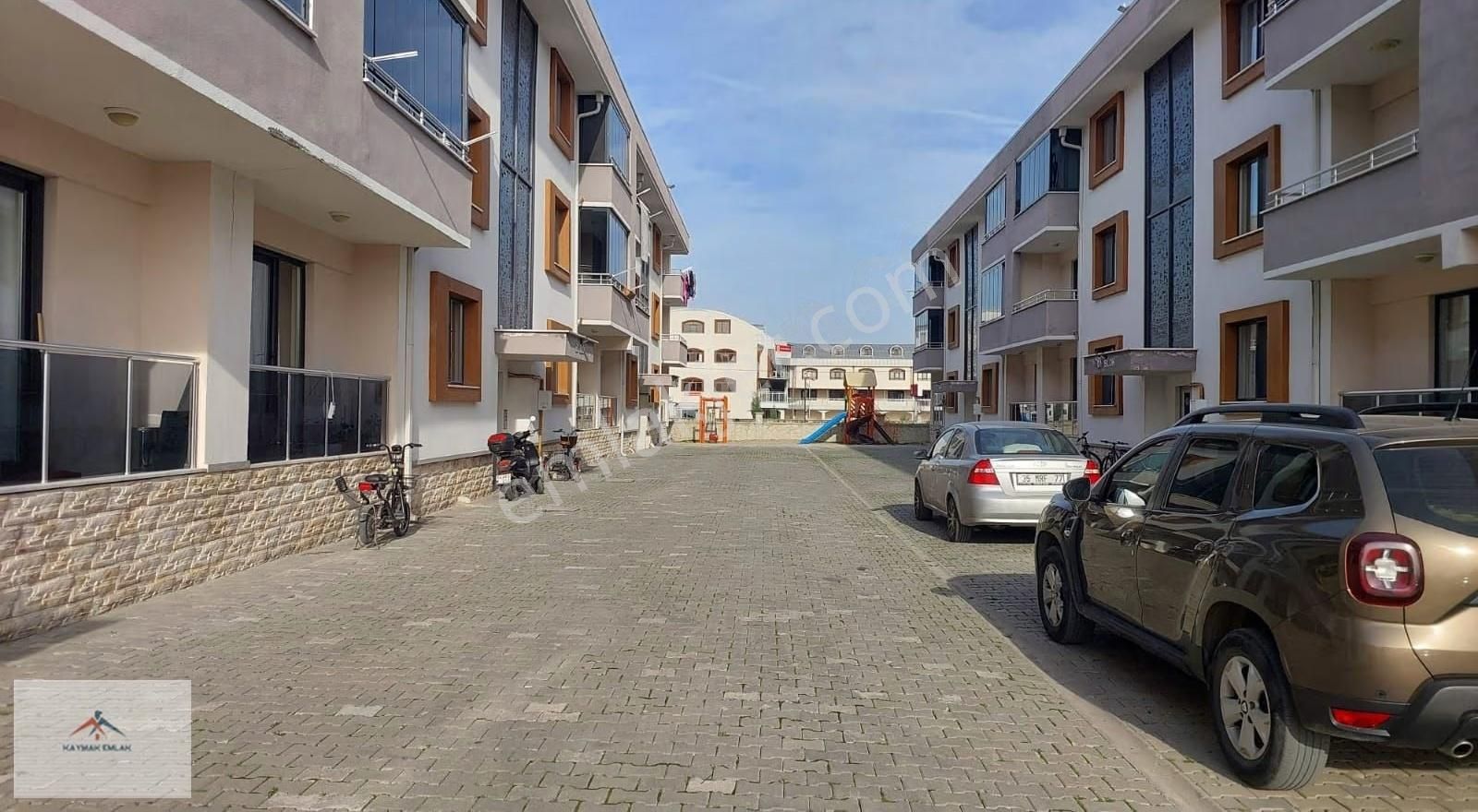 Kaymak Emlaktan Site İcinde Kiralık Daire - Görsel 17