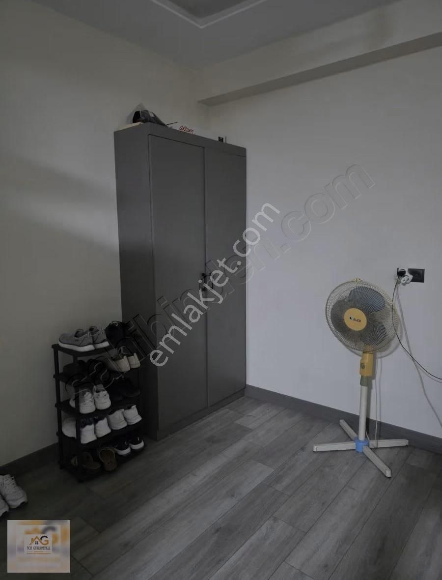 Mezitli Soli Civarında Eşyalı 1+1 Acil Satılık Daire - Görsel 6