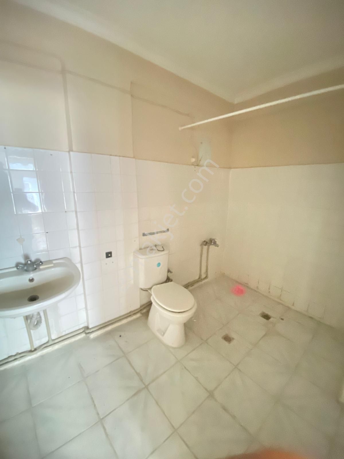 Prestij'den Cumhuriyet'te Asansörlü Tertemiz 3+1 Daire - Görsel 23