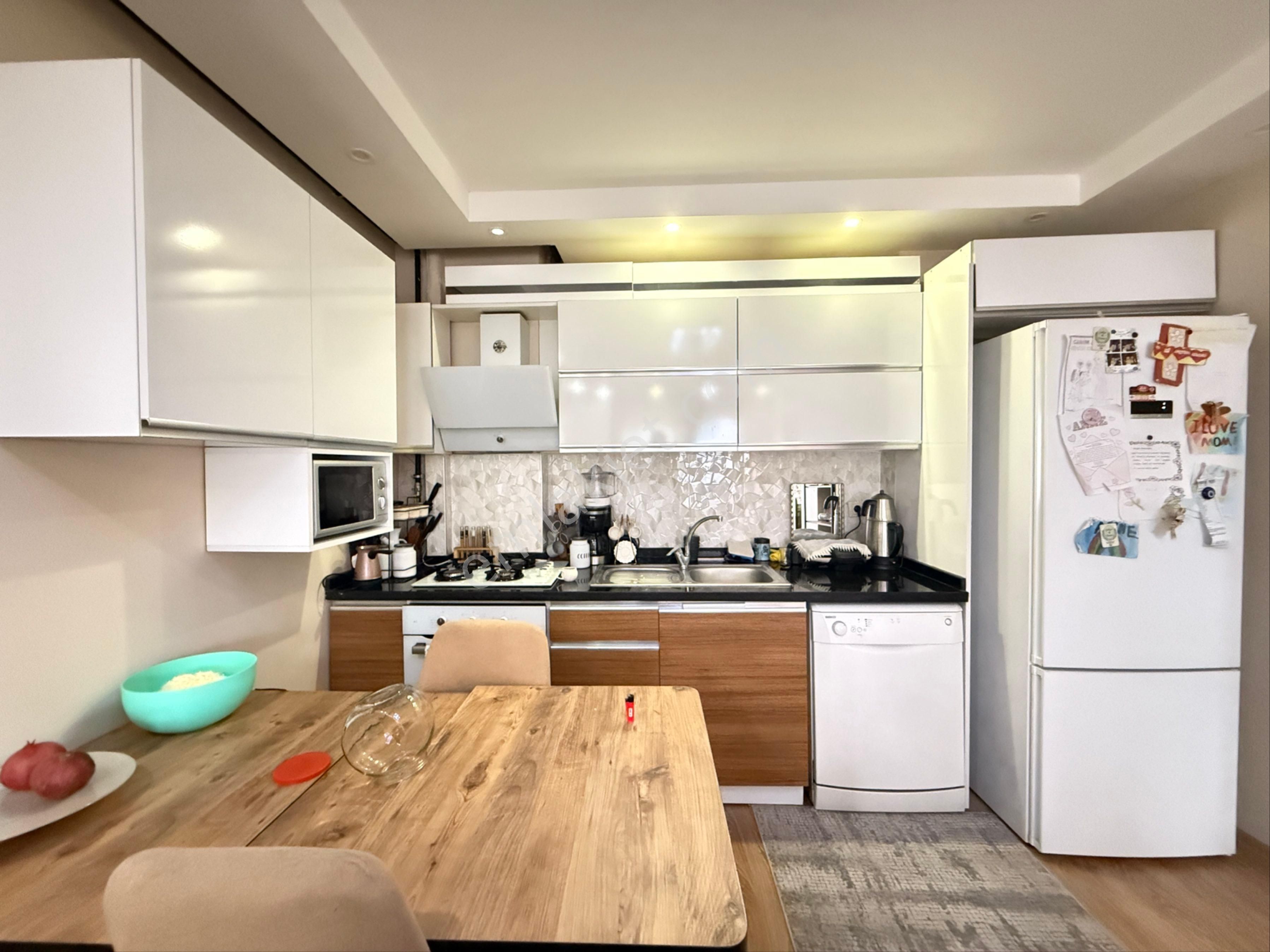 Remint’den Yurt Mahallesinde Geniş Yeni Bina 2+1 Açık Mutfak Çift Banyo Ditrk Hasarsız Doğalgazlı!!