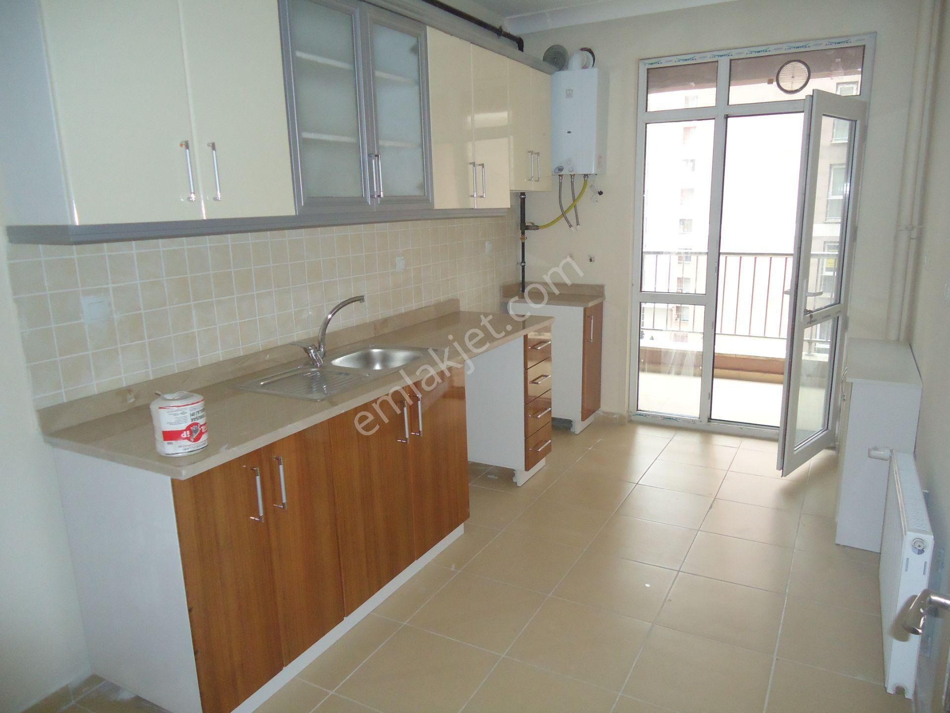 Krc'den Gülseren Tokilerde Katta Kiralık 3+1 Daire