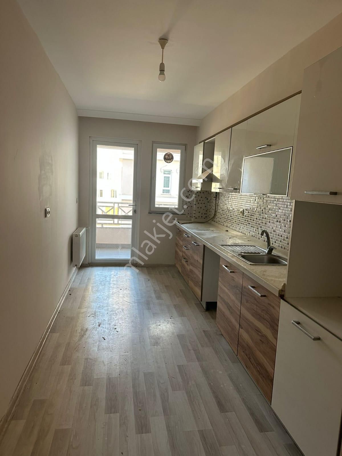 3+1 Eşyasız Güvenlikli Lüx Kiralık Daire - Görsel 18