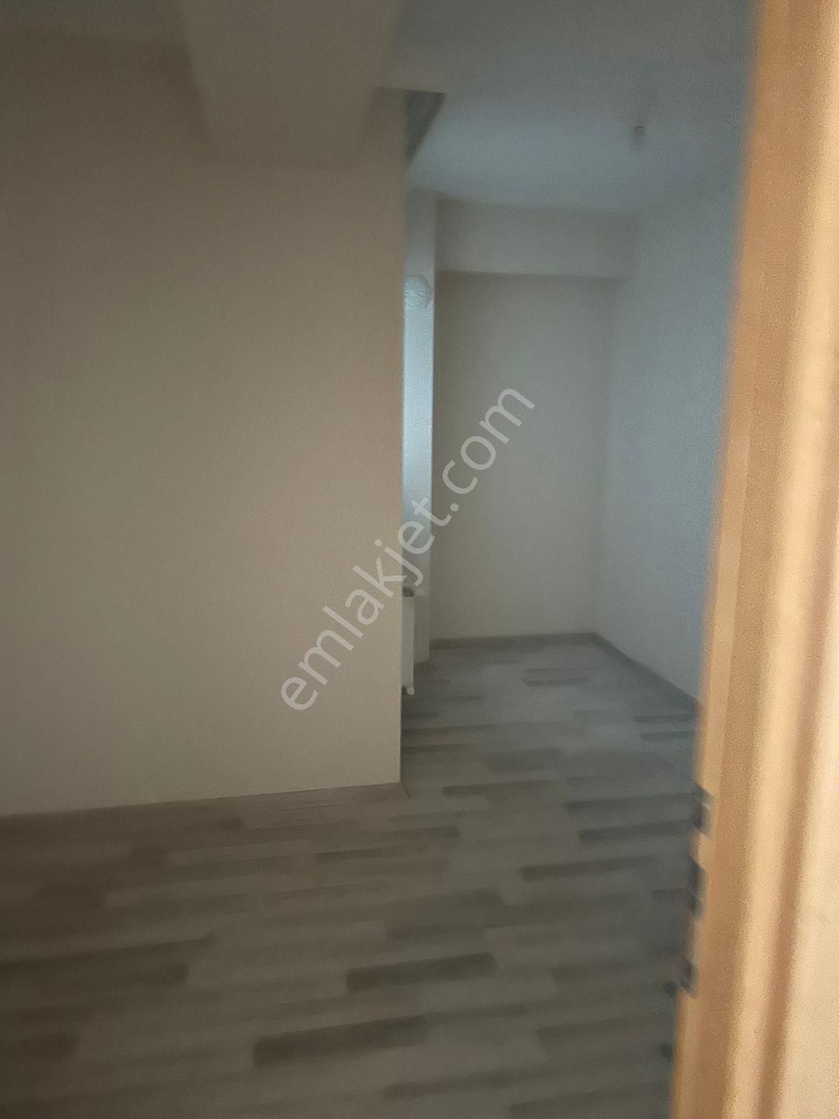 3+1 Eşyasız Güvenlikli Lüx Kiralık Daire - Görsel 2