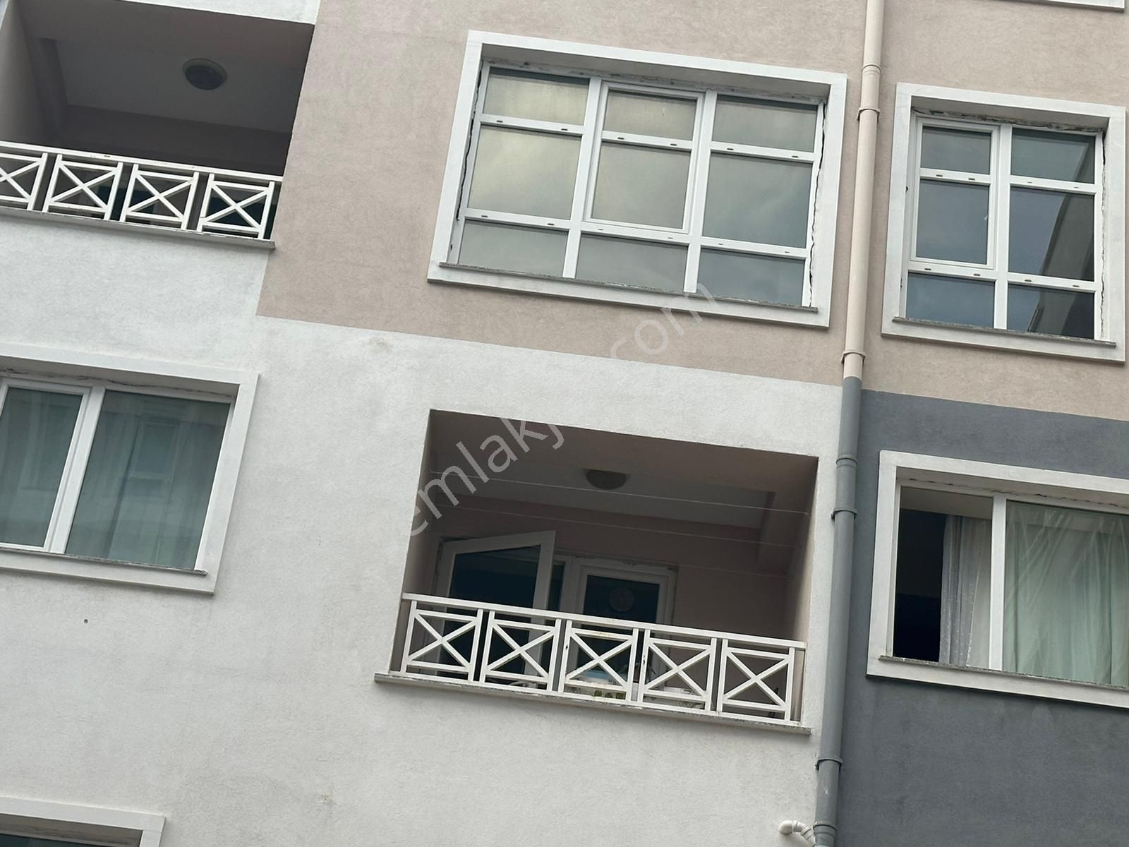 3+1 Eşyasız Güvenlikli Lüx Kiralık Daire - Görsel 16