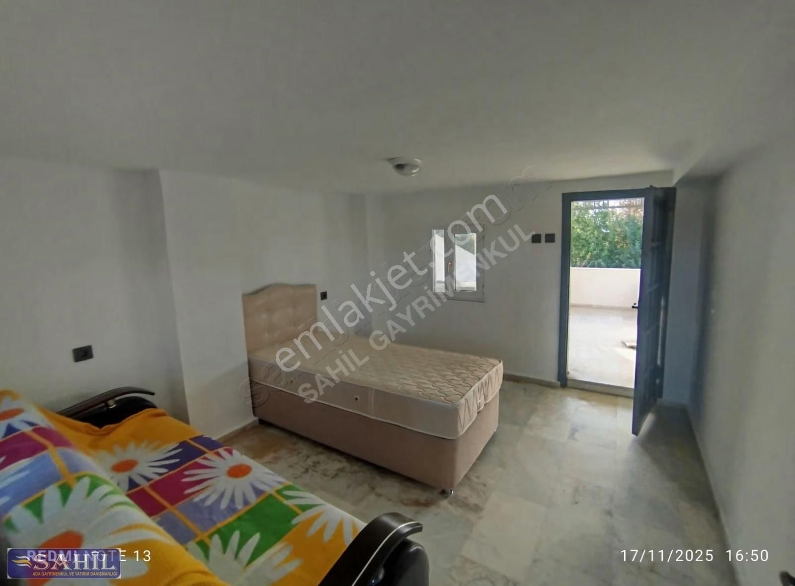 Sahile 750 M Site İçi, Çift Cepheli Bahçeli, Tadilatlı Şık Yaz - Görsel 32