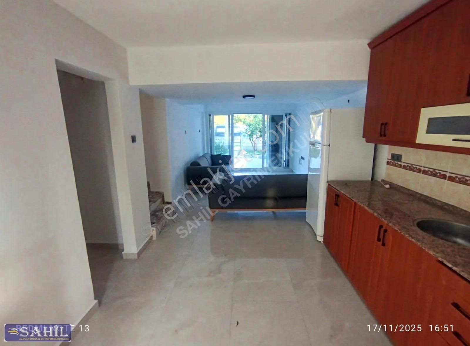 Sahile 750 M Site İçi, Çift Cepheli Bahçeli, Tadilatlı Şık Yaz - Görsel 31