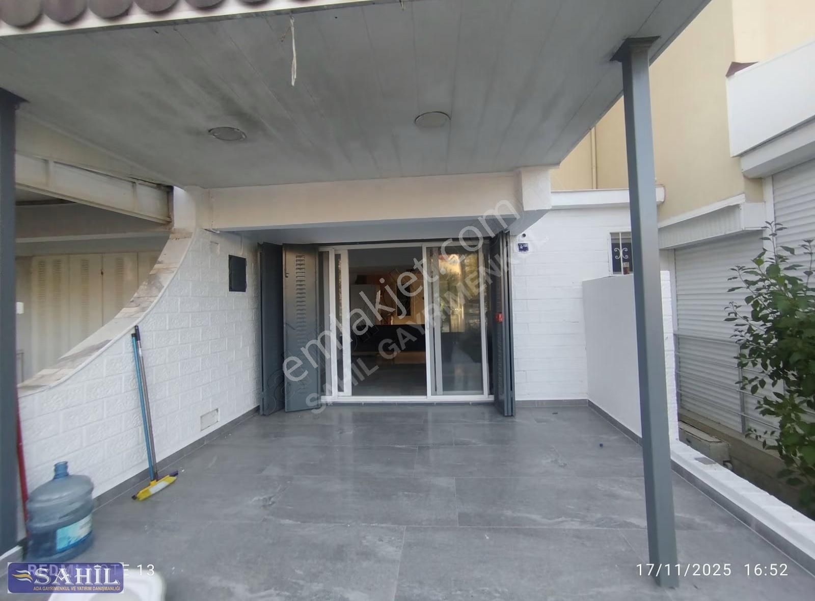 Sahile 750 M Site İçi, Çift Cepheli Bahçeli, Tadilatlı Şık Yaz - Görsel 24