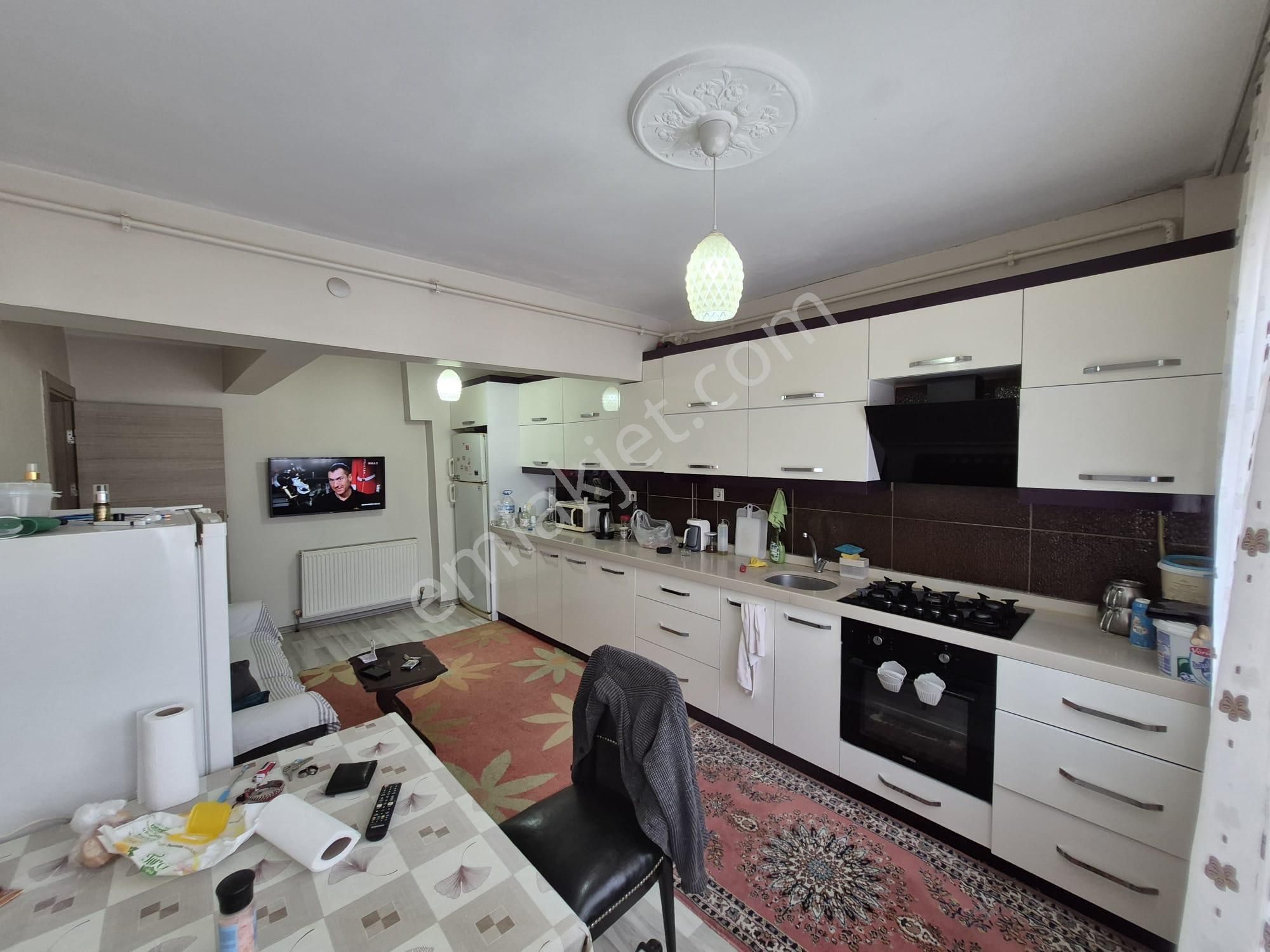 Bandırma Atatürk Caddesi Üzeri 2+1 Satılık Daire - Görsel 4