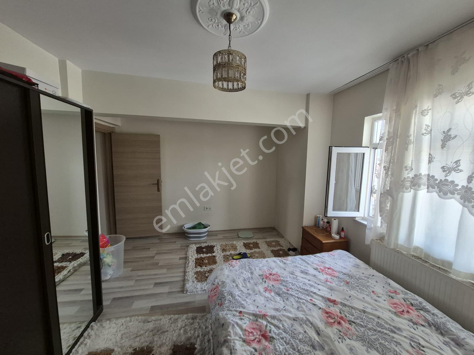 Bandırma Atatürk Caddesi Üzeri 2+1 Satılık Daire - Görsel 13