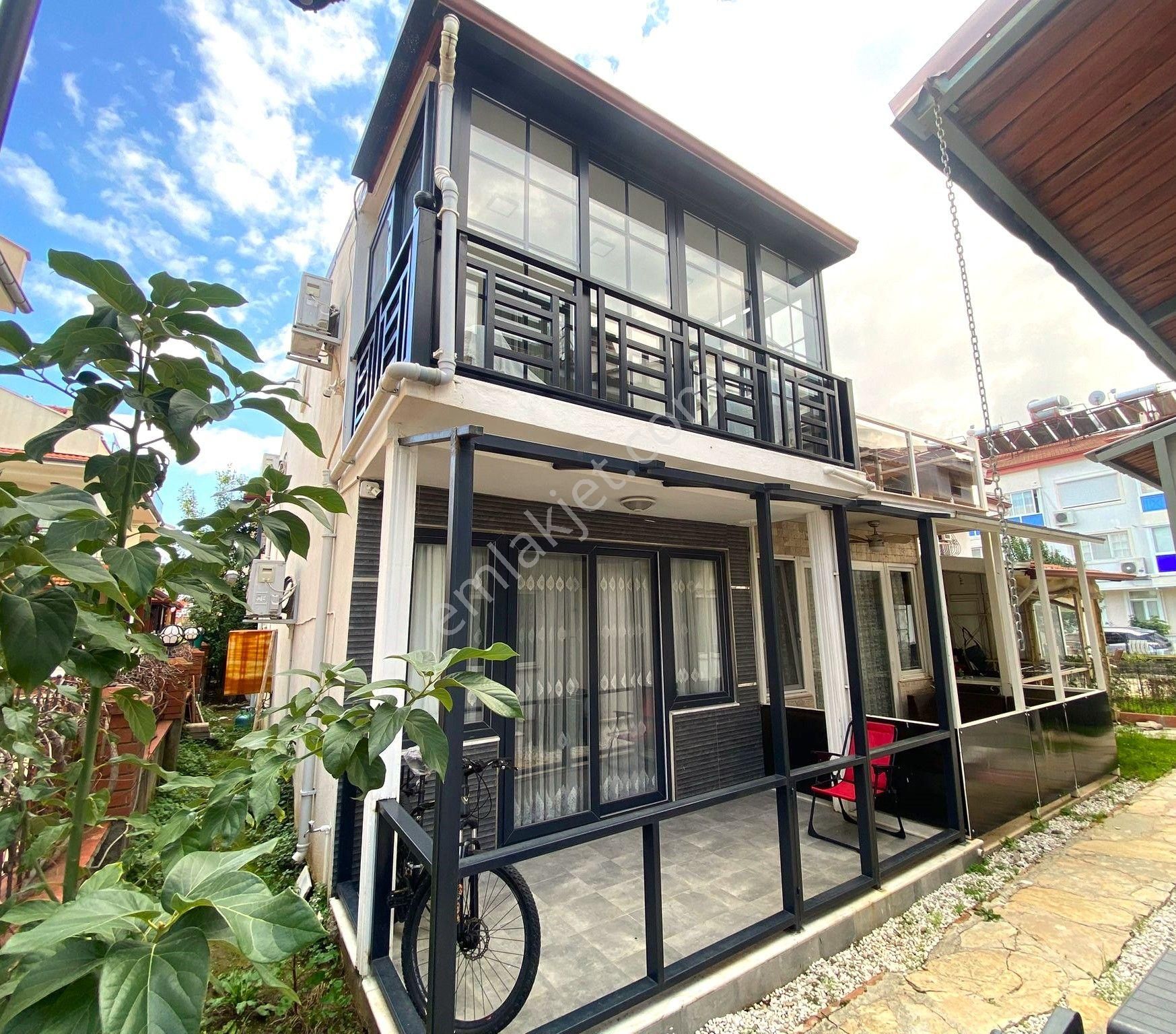 Goldhouse Dan Satılık Daire Sahilde Yakın Fırsat 2+1